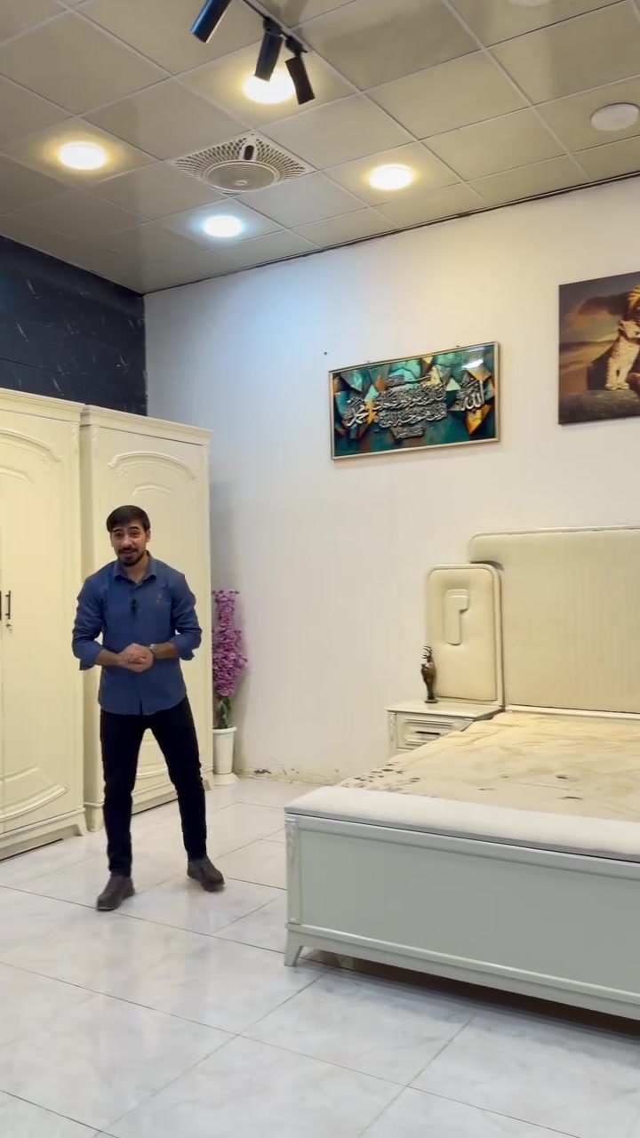 موديل جديد ضمن وجبه الدرجه الأولى 

موديل ( السلطانه  )جاهز للحجز والتوصيل المباشر

ضمن وجبة الاصباغ البوية

السعر  الحالي  التخفيض مليونين و800 الف فقط

غرفة 6 ابواب طابقين ملحق داخلي

تتكون من 11 قطع

وجه الكنتور يكون." 12ملم   MDF      

داخل الكنتور صاج طبيعي 4 ملم 

ظهر الكنتور جرجوبة براغي 

القاعدة الارضية للكنتور بلوك بورد

ارتفاع الكنتور مترتين و47 سم 

عرض الكنتور مع زاويه الملابس 4 امتار و30سم 

السرير طبقة بلوك بورد

السعر / مليونين و800 الف  فقط

خدمة التوصيل والشد  مجاناً لجميع محافظات العراق 

العنوان بغداد بغداد جديدة قرب البريد 

***********
