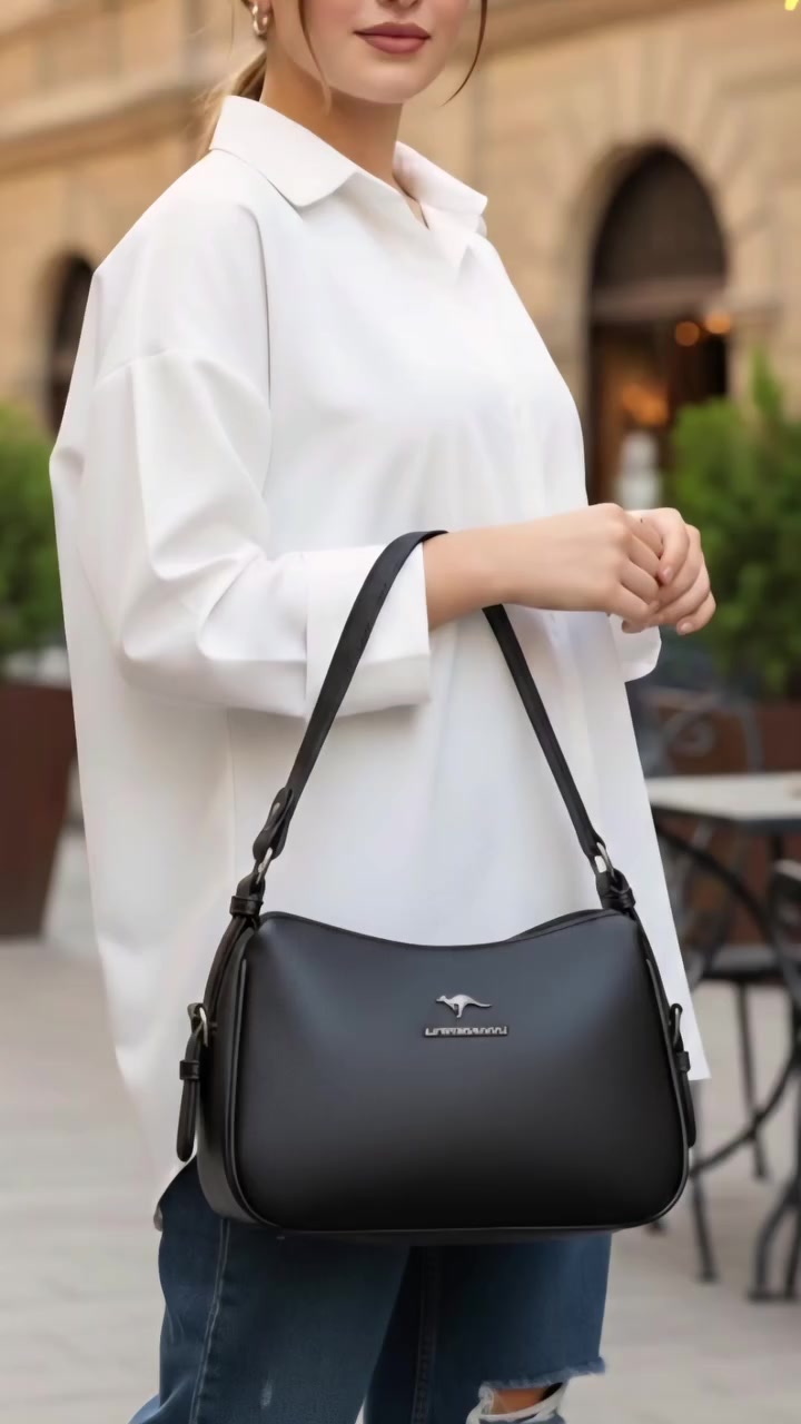 خامة عالية الجودة، حجم مثالي، وتصميم كلاسيكي لا يغيب عن الموضة.
لاتفوّتي الفرصة! احجزي حقيبتك الآن  قبل نفاذ الكمية✨️

📦 للطلب والاستفسار،تواصلي معنا عبر الرسائل💬
#حقائب #تسوق #تسوق_اونلاين #reelsinstagram #reels


**إذا كنت صاحب هذا الإعلان وتريد حذفه لأي سبب، رجاءا أرسل رسالة إلى الدعم الفني**