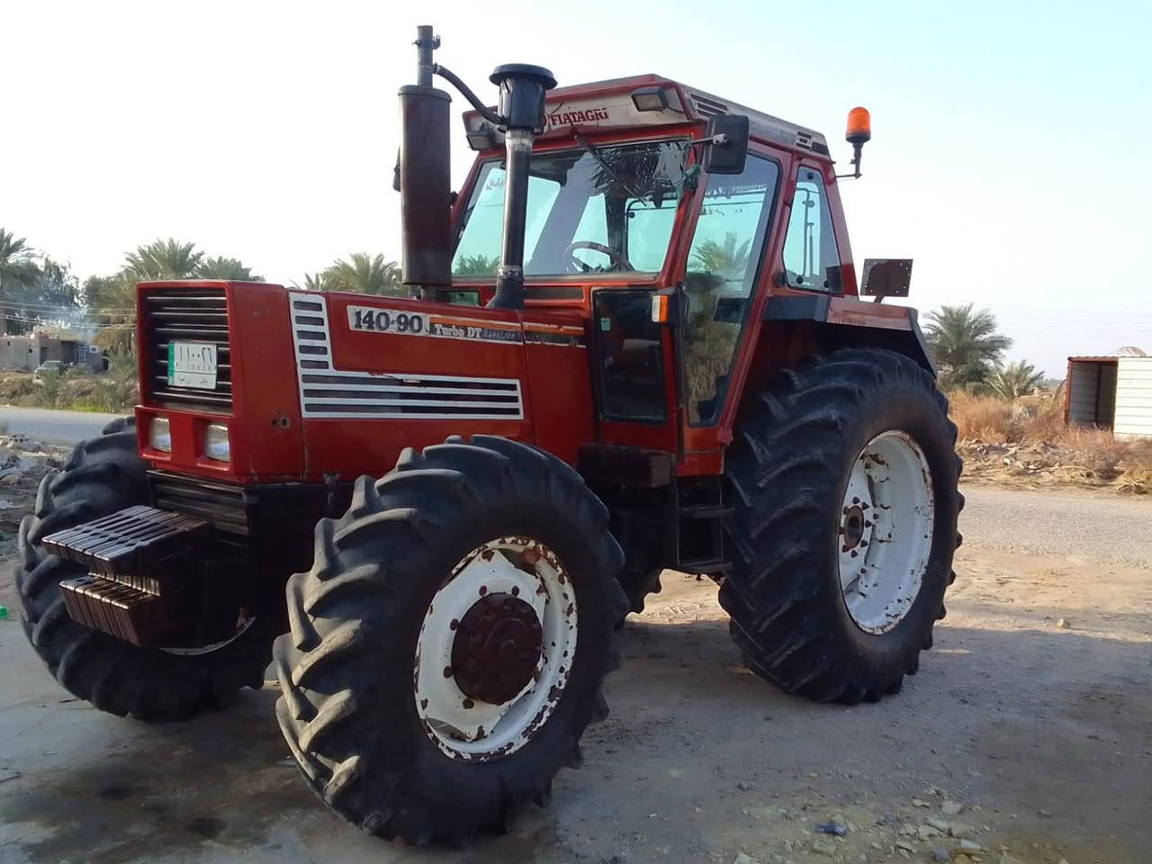 السلام عليكم للبيع مكينه حجم 140 رقم وسنويه ***********
