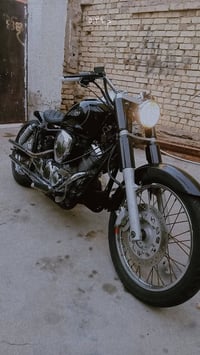 دراجه هارلي مكينه 250 دراجه نضيفه السعر 750 وبيها مجال الرقم 078858176...