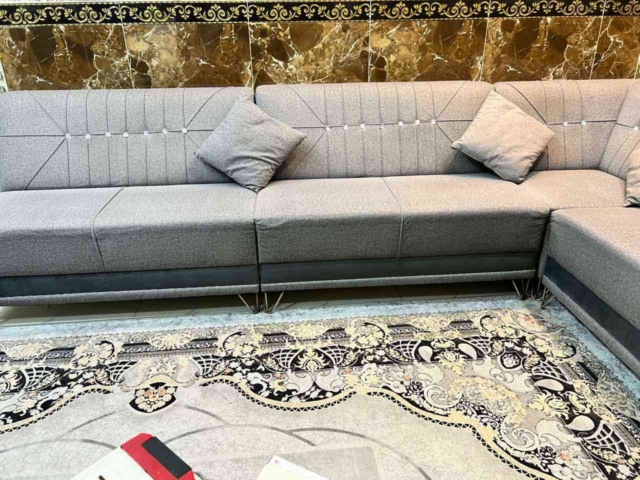 تخم قنفات نضيف السعر 350000 دينار و مجال قليل 
للأتصال و الاستفسار الاتصال علا الرقم التالي *********** عمارة, ميسان
