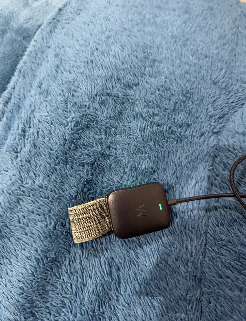 🔥 للبيع سوار WHOOP 5.0 – فئة One

سوار احترافي لمتابعة الصحة واللياقة، يستخدمه الرياضيون لتحليل النوم والجهد والتعافي بدقة عالية.

المميزات:
• قياس نبض القلب طوال اليوم
• تحليل النوم والتعافي
• حساب الجهد أثناء التمارين
• بطارية تدوم لغاية 14 يوم
• يعمل مع تطبيق الهاتف (Android و iPhone)

الحالة: نظيف جداً جدا 
المرفقات: السوار + الشاحن 

💰 السعر: (335) قابل للتفاوض او مرواس مع ساعه ابل
📍 الموقع: (اربيل)
بدون اشترك
للجادين التواصل خاص
رقم***********