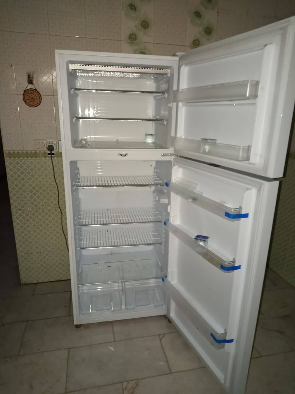 السلام عليكم غراض للبيع جدد المكان حله حي العسكري ما مستخدامات الرقم الهاتف *********** اتصال
