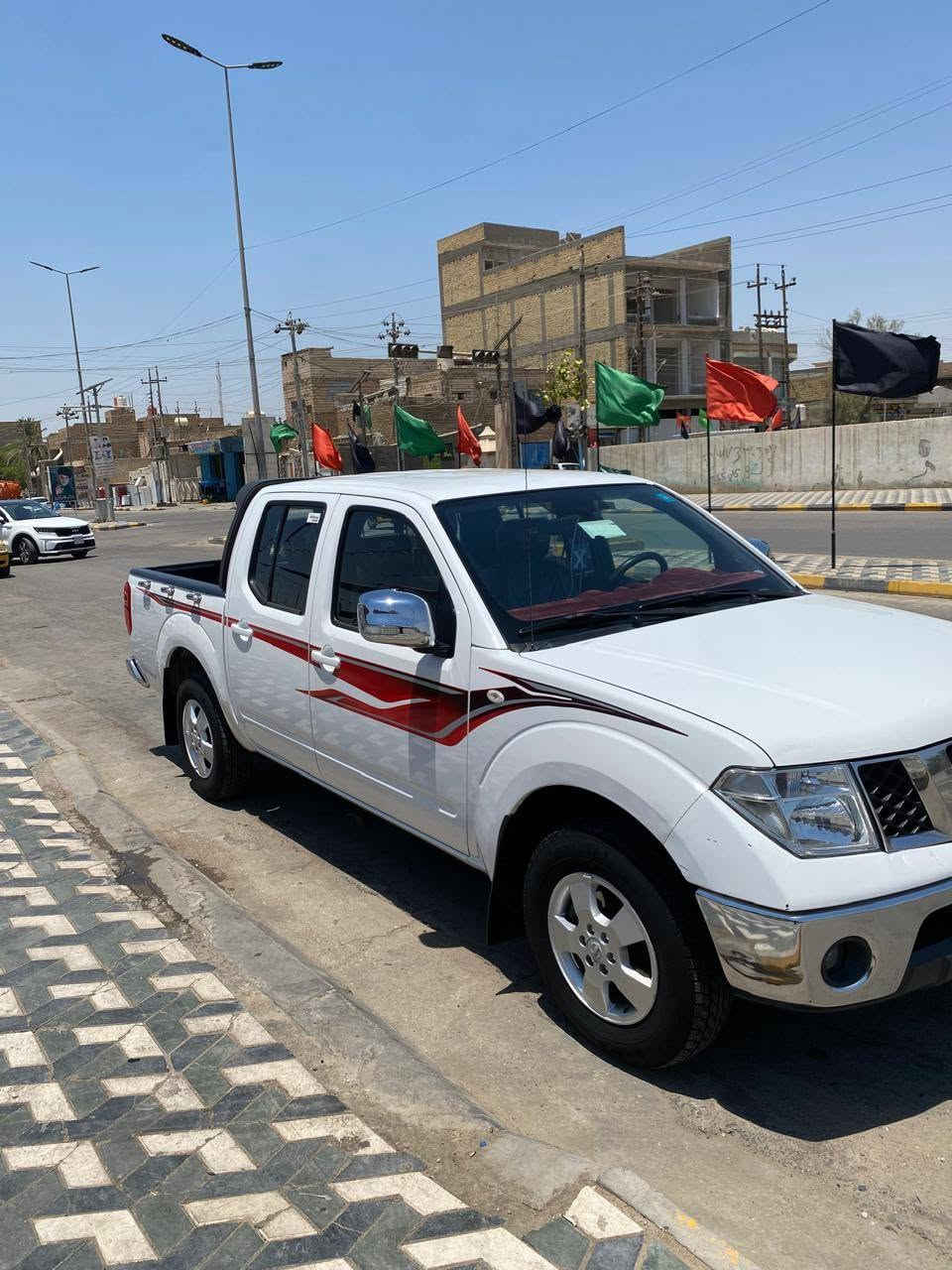 بيكم نيفاره ٢٠١٥
رقم بصرة مميز سنوية لل ٢٧ باسمنا السيارة وتحويل ثاني يوم 
السيارة كفالة عامة رقم
نصبتها موضحة بلصورة وغرفتها جديدة 
اهم ميزة محركها بلادي لا مبدل ولا مفتوح ومكفول من التنقيص والتبخير 
حدادية جديدة 
والتبريد ثلج وشرط الفحص الضهر
السعر ١٥٠ ورقة وبية مجال بسيط
مكان السيارة ميسان العمارة
رقم *********** عمارة, ميسان
