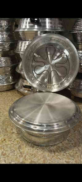 تنور كهربائي
أسعار بلاش
نوعيات ثقيله أصلية 
حجم كبير منقوش ٣٦ الف
حجم وسط منقوش ٣٢ الف
حجم كبير بدون نقش ٢٢ ألف
الموقع ذي قار قضاء الفجر خلف مدرسة صنعاء مقابل مجمع الاخوين الجديد هاتف ***********
