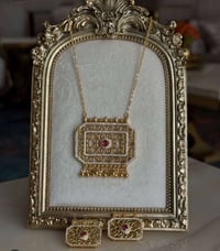 طقم قلادة وتراجي • توصيل مجاني • هدية