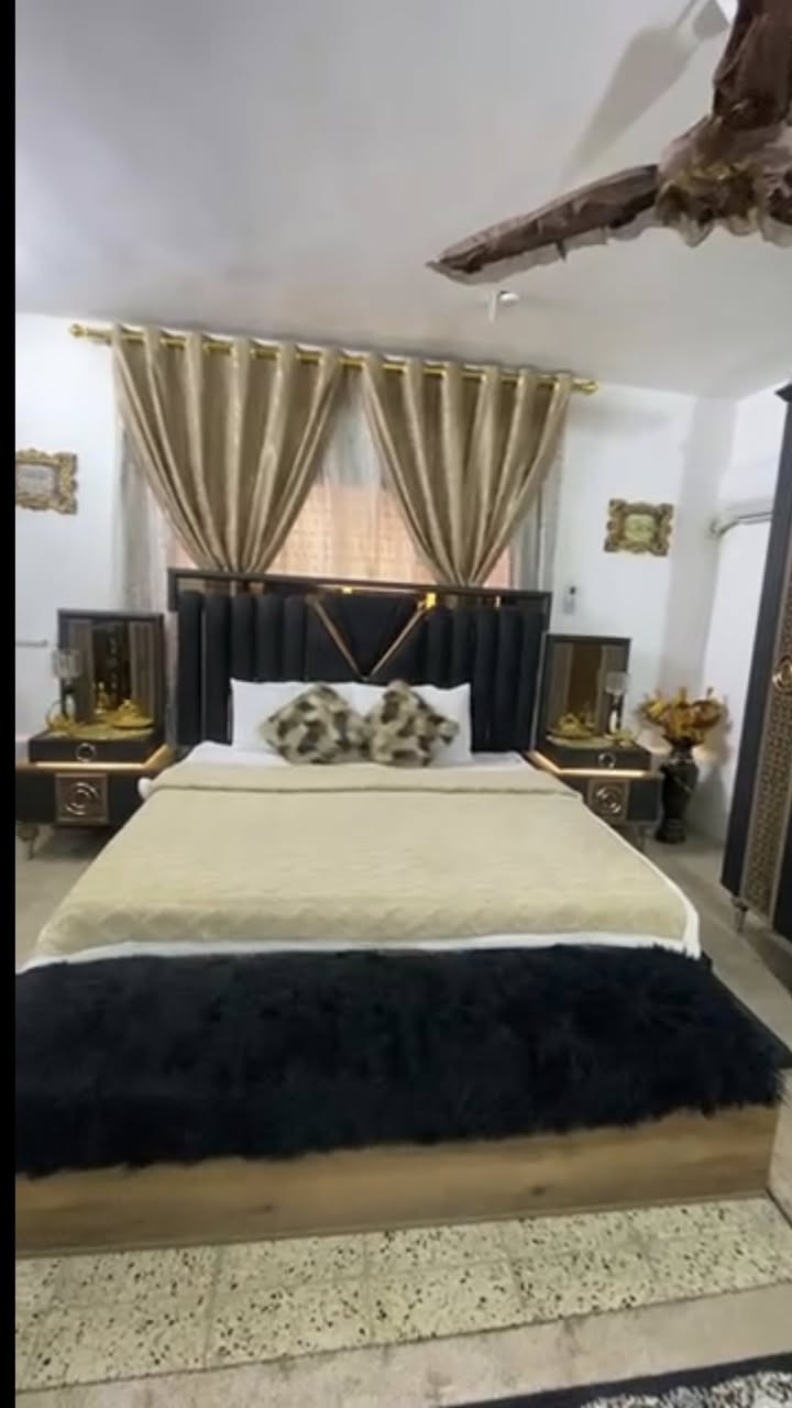 غرفة تركي  ثقيل  درجة اولى مستخدمة قليل النظافة ٩٥٪؜.
٨ قطع  
العنوان بغداد حي الخضراء


**إذا كنت صاحب هذا الإعلان وتريد حذفه لأي سبب، رجاءا أرسل رسالة إلى الدعم الفني**