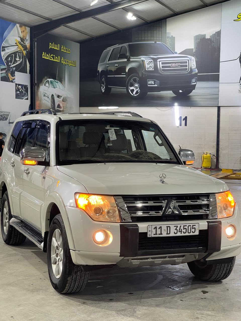 باجيرو 2009 
السياره اني جانيه سياره كلش حلوه 
تايرات جدد
حداديه 70‎%‎
دوشمه جديده 
مكينه استوني مبدله 
السياره فول للاخير ماعده الدمام اللي جاني الباجيرو يعرف مواصفاته 
كشنات كهرباء
تحكم ستيرن 
كهربائيات كله شغاله 
منظومه زينون 
مكفوله من الضربه والصبغ 
سنويه لل27 باسمي السياره 
مكان السياره نجف 
سعره ١٢٠ وبيهه مجال
***********
