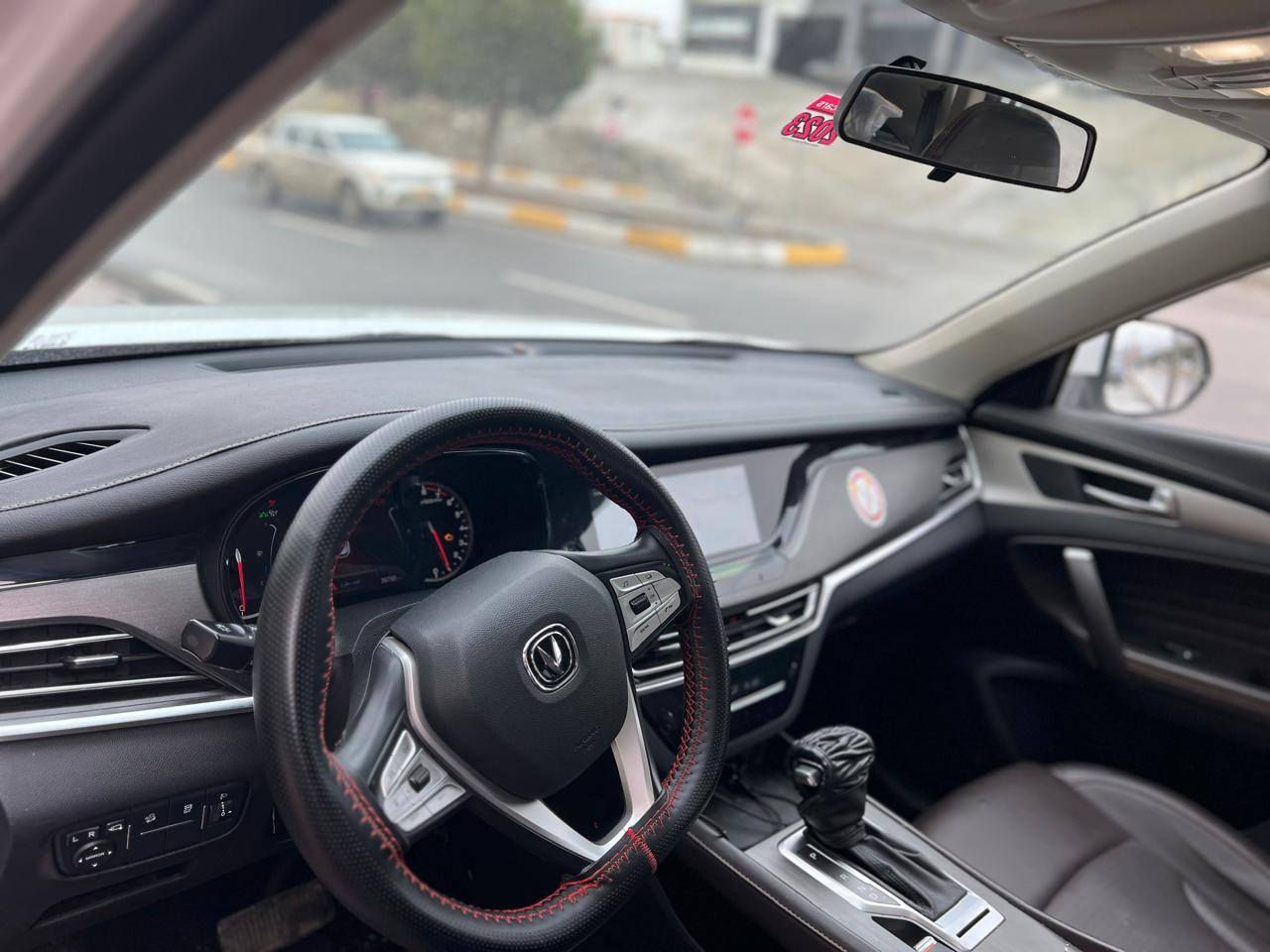 شانجان 2023 بۆیاغ 2پارچە فول فول مواسەفات ***********زین
***********کۆرک 110وەرەقەومەعامەلە شقلاوة, أربيل
