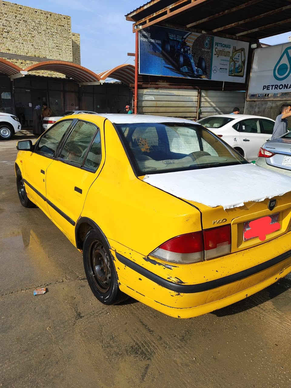 سمنت مديل 11 رقم احمر راعيه موجود  سياره جاهزه مكينه وكير وكهربايات حداديه مكان البصره 
سعر ٢٠وبيه مجال رقم الهاتف *********** البصرة, العراق
