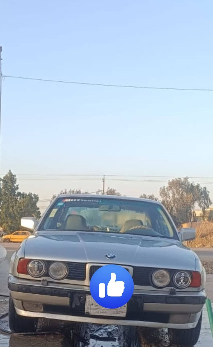 بي ام جاهزه كير محرك للبيع ٤٠ قفل    رقم    بغداد العنوان الديوانيه ***********
