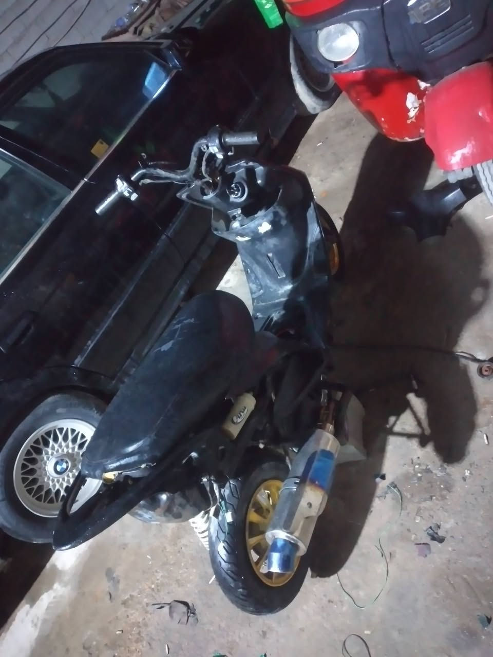 السلام عليكم ماكس عدله للبيع مكينه ٥٥ مكفوله من تبخير وتنقيص شلعه فول غرضها كلها كامله نقص بس كفرات لسعر ٢٥٠ بيه مجال مكاني بغداد جسر ديالى القديم ***********
