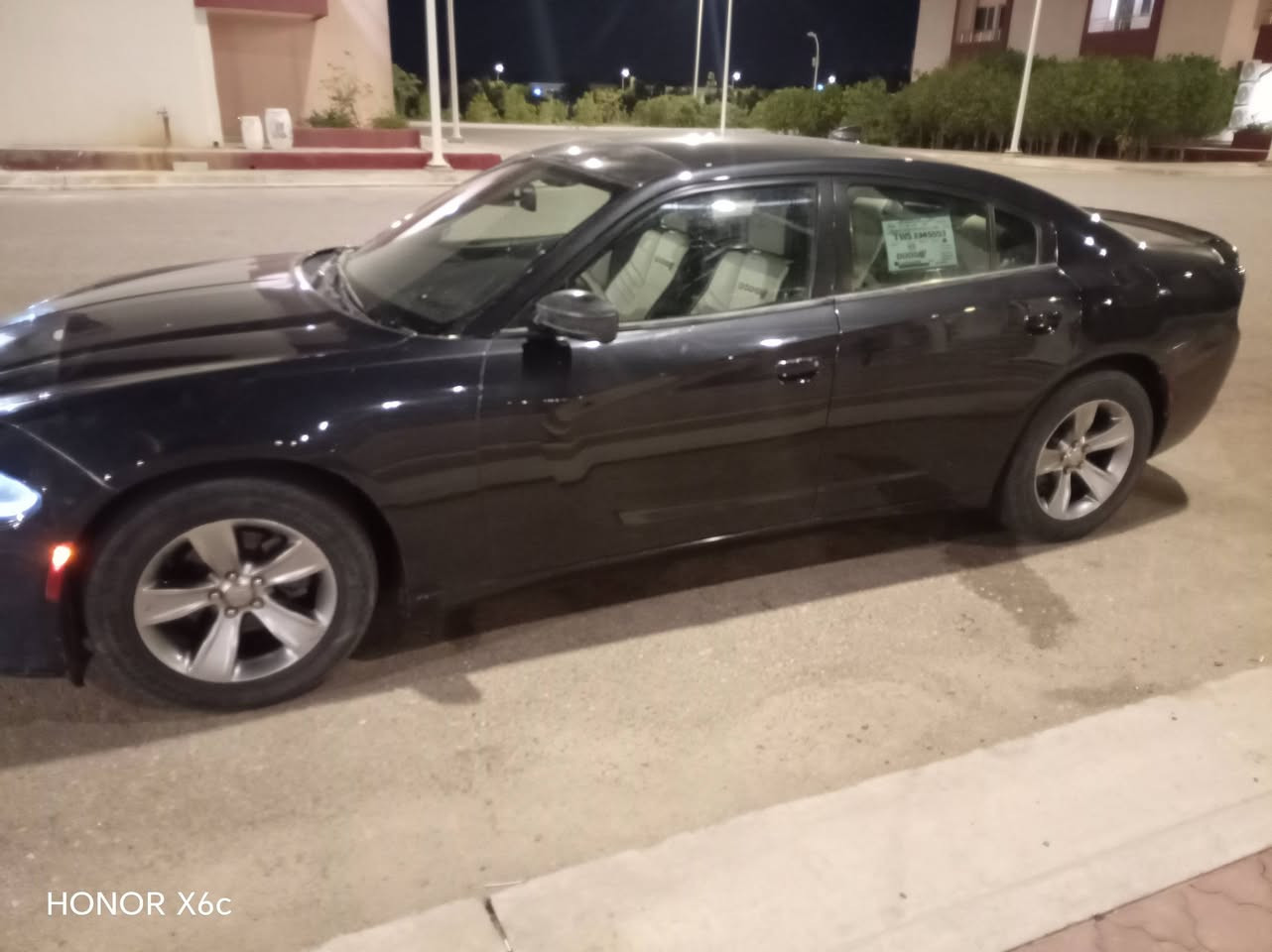 جارجر SXT موديل 2017 اصل رقم بصرة الإنكليزي الجديد بأسمي  مكفوله كفاله عامه حتئ الدعاميات داخله تقرير السعر 195 مكاني البصرة اتصال او واتساب (***********)
