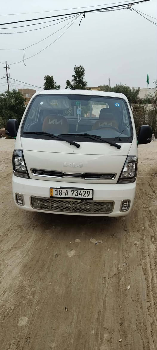 السلام عليكم ورحمة الله
كيا بنكو للبيع موديل 2025 كفاله عامه
السياره جديده كلشي بيها على وظع الشركة
رقم بابل الانكليزي  
ماشيه 16 ألف حقيقي

العنوان الديوانيه غماس الاتصال على

***********

السعر 162 وبيها مجال بسيط
