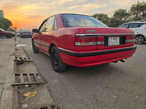 مازدا ٦٢٦
(السعر٥٥)
كير اوتوماتيك
رقم نينوى مميز 
تبريد +تدفئة 
صبغ حزام جمالية
محرك٨ولف مرغوب
كهربائيات شغالة طخم امامي خلفي جديد
***********
