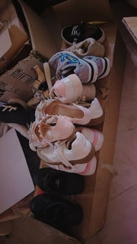 بالة ملابس • مستعملة