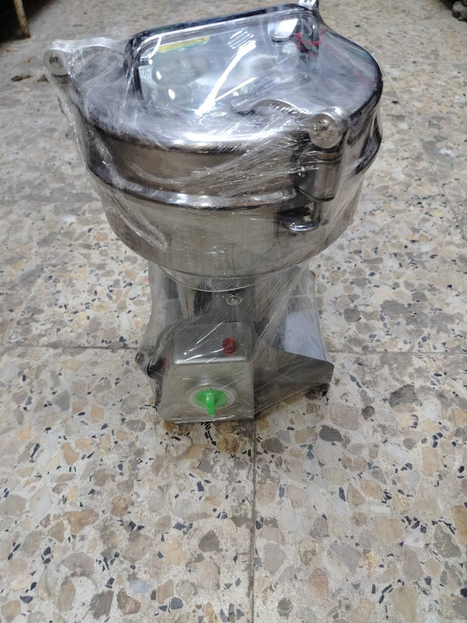 مطحانه ستل ستيل. حجم. كيلو. اوربي باله


**إذا كنت صاحب هذا الإعلان وتريد حذفه لأي سبب، رجاءا أرسل رسالة إلى الدعم الفني**