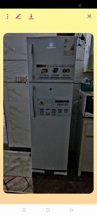 ثلاجة • مساحة كبيرة