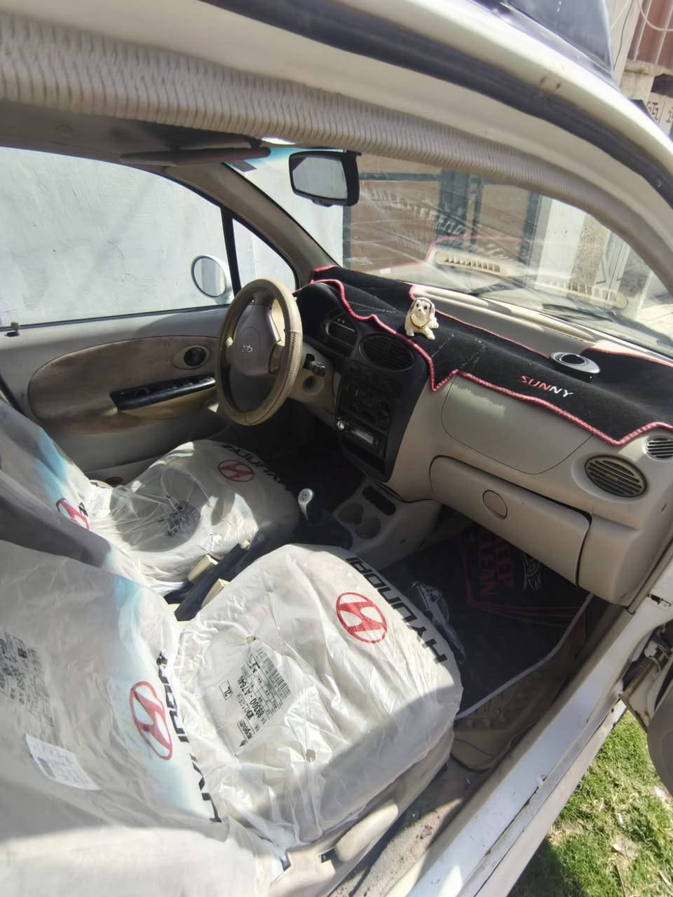 السلام عليكم
QQ  موديل2013
رقم انكليزي باسمي 
رقم مثنى
سنويه لل٣١

السياره جاهزه ما عده المكينه  ادخن
كير مكفول
صدر جديد
مشط ستيرن جديد
باتري جديد
كهربائيات كله شغاله

سعرهه 20 ورقه
مكاني بغداد الشعب حي اور
للتواصل ***********
واتس اب موجود
غير متوفر عالفيس
