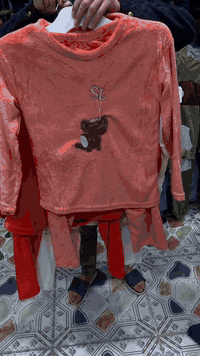 تنزيلات تنزيلات 
تراك بناتي خامه خاولي 
بسعر 3000 دينار 
قياس من 5 سنه الى 10 سنه 
العنوان كوت حي الجهاد مقابل جامع الامام السجاد 
تنزيلات ارخص الاسعار 
***********
