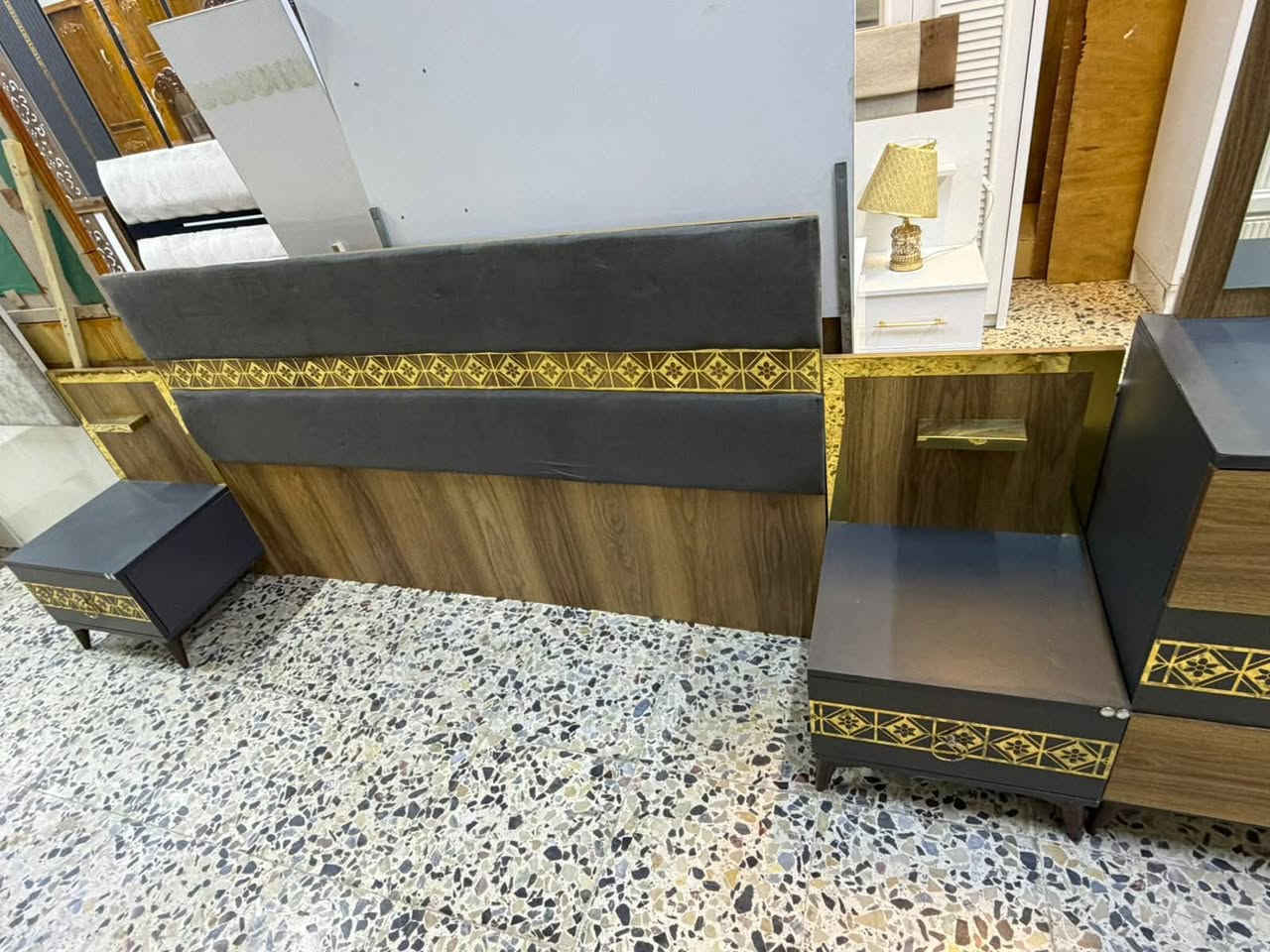 غرفه 🇹🇷تركي موديل حديث✨
5 قطع 
برغي وجوي حديد
نضافه 90💯 
سعر 500
مع شد ونقل داخل بغداد مجاني محافضات بكروره


**إذا كنت صاحب هذا الإعلان وتريد حذفه لأي سبب، رجاءا أرسل رسالة إلى الدعم الفني**