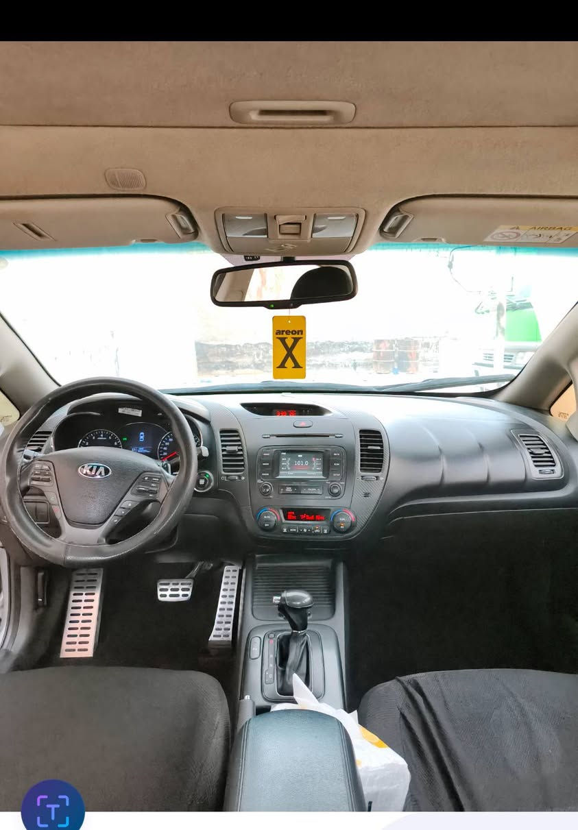 سلام عليكم للبيع سيراتو 2015 رقم اربيل تبديل باب وصبغ بل دور مال الجاملغ الخلفي صوب الايسر مواصفات 3 بصمات كشنات جلد شاشه كامره خلفيه بلادي عداد المشي 190 الف سياره فول مواصفات عنوان نجف سعر 126 وبيه مجال اني مكلف بل نشر للتصال ***********/ ‏‪***********‬‏
