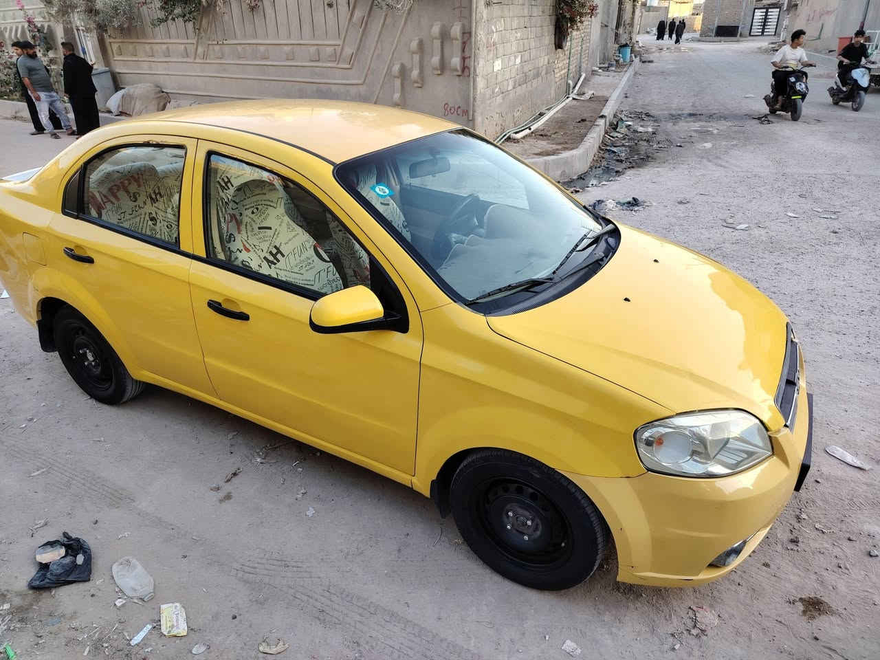 السلام عليكم افيو خليجي مديل 11 كير اوتو مكينه 1600 سياره خير من الله جاهزه رقم انكليزي تحويل ثاني ييوم سنويه لحر 2030 مكان السياره ناصريه سوق الشيوخ السعر 48 وبيه مجال  ستفسار ***********
