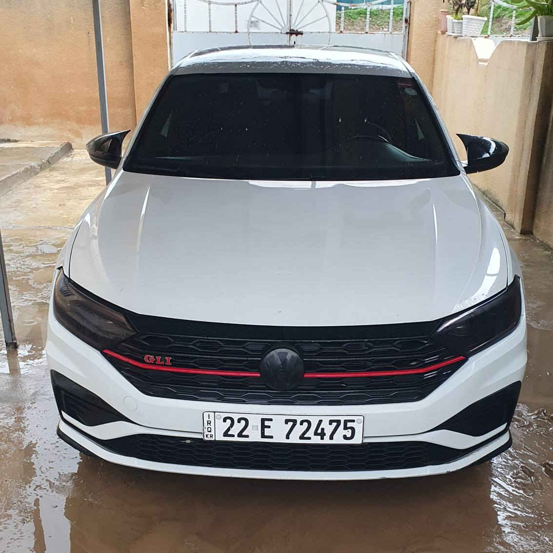 جیتا GLI مۆدێل ٢٠٢١
مەکینە ٢٠ تۆربۆ مەرغوب
کامل سپۆرتە، هەمو جوانکاریەکانی بۆ کراوە
فول مواسەفاتە، ٦٩ هەزار میل ڕۆیشتوە
سێ چوار پارچەی بۆیاغە، بۆنیتی بەر ناوچەوانی سەقفی کەوتوە ساردی هەیە
ڕەنگی سپی بەفریە
سعری ١٣٧ وەرەقەیە دخان, السليمانية


**إذا كنت صاحب هذا الإعلان وتريد حذفه لأي سبب، رجاءا أرسل رسالة إلى الدعم الفني**