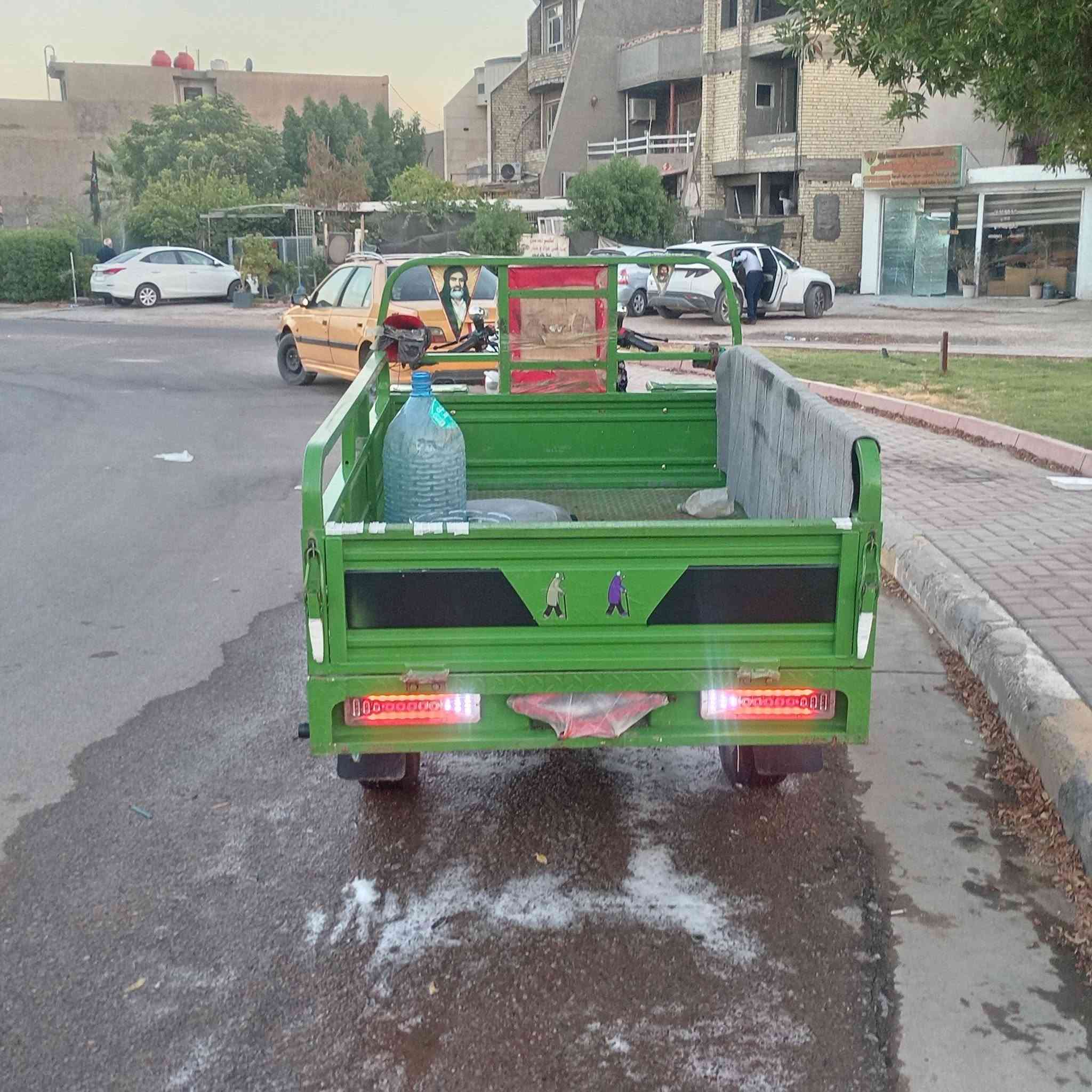 سلام عليكم ستوته للبيع جمره مديل خمسه وعشرين نضيفه لمكان بغداد تغاطع درويش سعر بثنين ونص وبيه مجال رغمي ***********🌿
