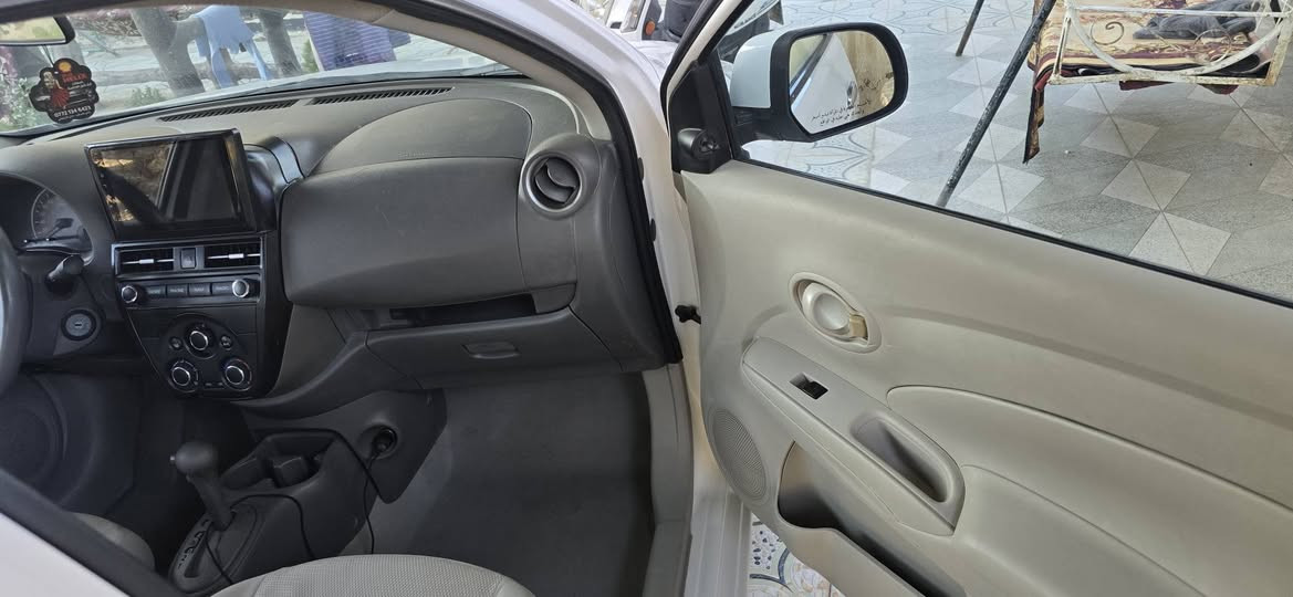 السلام عليكم نيسان سني 2019 رقم وهزه جديده للشهر الثامن يلا تنتهي والسنويه 2030 يلا تنتهي بسم عربي تريد
تحويل تريد وكاله ماشيه 139 نظيفه وما متعوبه شاشه لكزز وكامره واربع سماعات 
سياره جاهزه من كلشي تخم تاير جديد بلكات نوزلات فيت بم وشرط بدون دوانز   وبانزين بس عادي فلتر كير من كلشي 
صبغ قليل وموضح بالصور والسونار بالداير فقط وبدايه البنيد بارد وبدايه جاملغ هم قليل
مكاني بابل المسيب السعر 101 وبيها مجال


**إذا كنت صاحب هذا الإعلان وتريد حذفه لأي سبب، رجاءا أرسل رسالة إلى الدعم الفني**