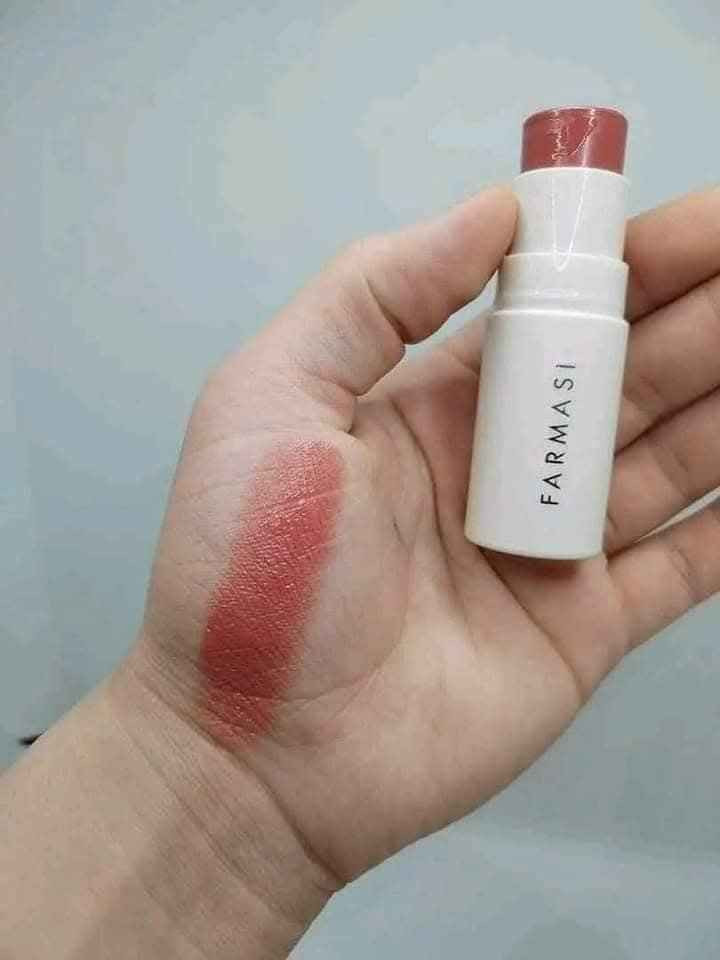 خدود وردية بطلة طبيعية 🌸
ستيک بلاشر فارمسي يندمج بسهولة ويعطي لون ناعم يجنّن 
اختاري اللون اللي يليق عليچ ودللي خدودچ 
ستيک بلاشر فارمسي قوام كريمي، دمج سريع، وإشراقة طبيعية 

اختاري لونچ المفضل وخلي خدودچ تحچي 🤍💄 بغداد, العراق


**إذا كنت صاحب هذا الإعلان وتريد حذفه لأي سبب، رجاءا أرسل رسالة إلى الدعم الفني**