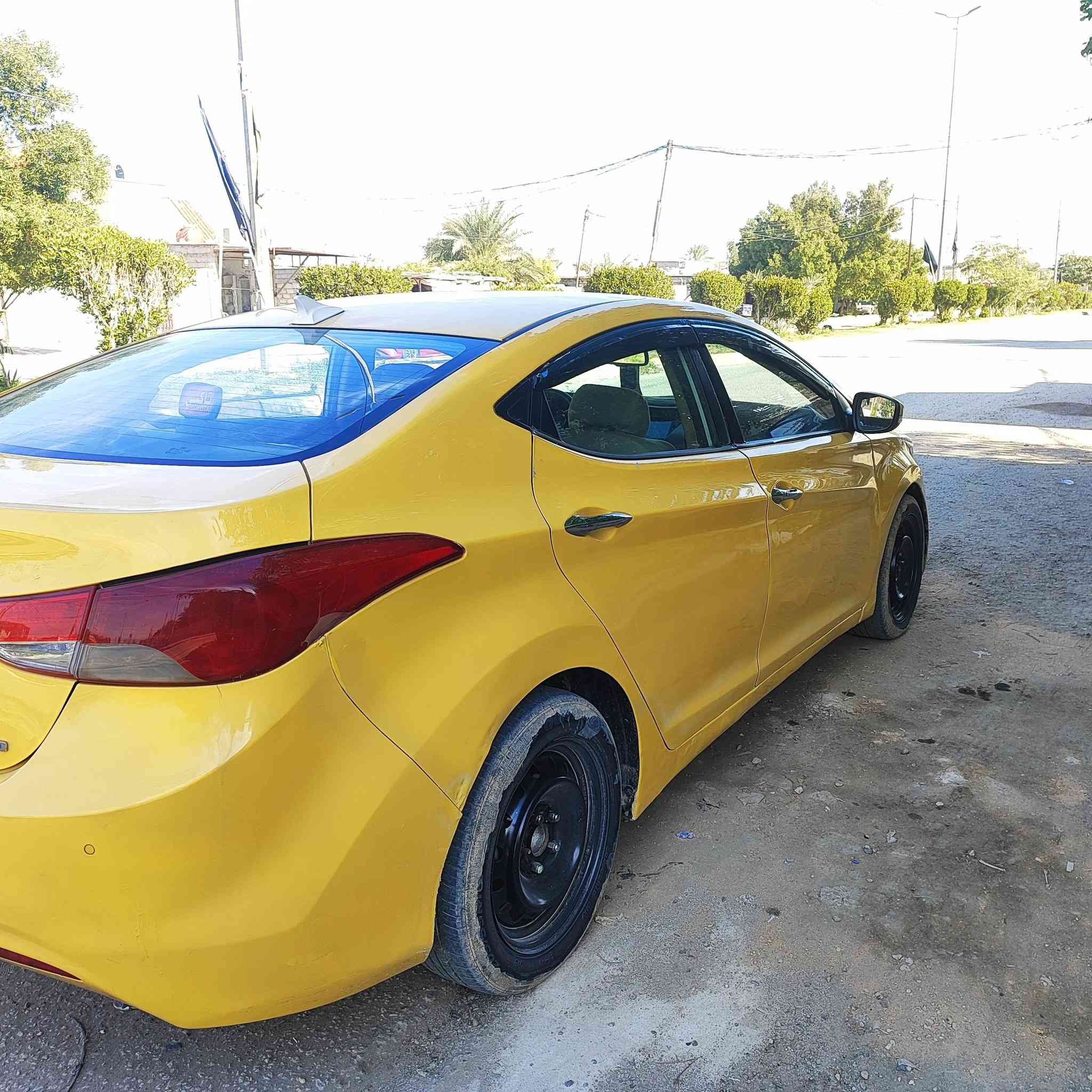 السلام عليكم النترا البيع موديل 2013وارد امريكي مكينه وكير كفاله 1800 مواصفات بصمه  فتحه تحكم ستيرن جهتين شاشه كامره خلفيه كشن كهربائي كشنات جلد تدفه تبريد حداديه خلفي امامي جديده كهربائية فول شغال تخم تاير بيه جوملغ وباب جهت اليسره سعر 93 العنوان كربلاء ***********
