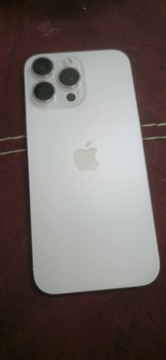 ايفون 16 pro max 
ذاكره 256 بطاريه 92 
ممبدل لا شاشه ولا بطاريه نضيف جداً
ماستر مع وجود كيبله الاصلي السعر. مليون و٣٠٠ وبي مجال بسيط


**إذا كنت صاحب هذا الإعلان وتريد حذفه لأي سبب، رجاءا أرسل رسالة إلى الدعم الفني**