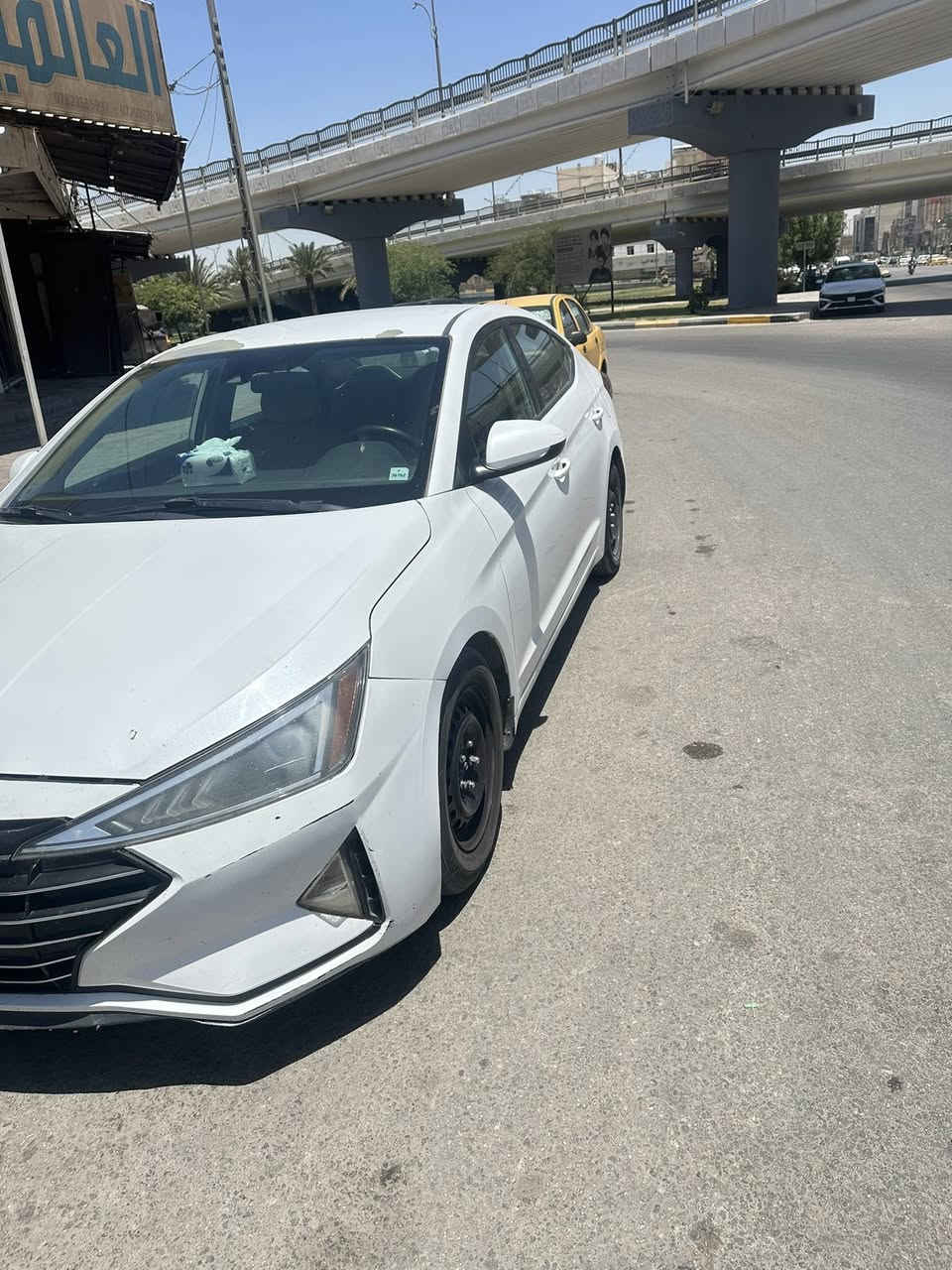 محرك ٢٠٠٠ ضربتها قبق جنطه مبدل
معوقين باقي سنه وتنفك السياره نضيفه كلش 
العنوان كربلاء 
للاستفسار الاتصال على الرقم ***********
السعر ١٣٠
