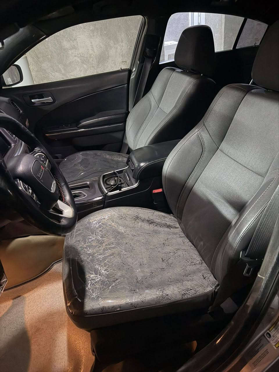 سلام عليكم اخوان
چارجر اصل 2016 معلا2017 سلڤر صدر الحمام جاهزه حداده تخم تاير كير محرك تدفئه تبريد كامله مكمله حلوه وجاهزه ربع ما تذب عليها مكان السياره ميسان
ترهم مراوس حسب الاتفاق بچارجر از اوباما حصرا
السعر 150
للاستفسار: ‏‪***********‬‏
