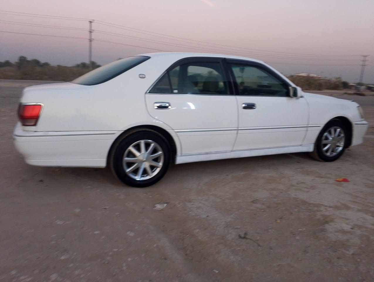 ملكه 2000 مكفوله من عيب شرعي والصوليات ❤️ راعيه يريد يداور ❤️ 
التصال ‏‪***********‬‏ 
الباقي تصل وخادم ع تفاصيل

مكاني الشطره
