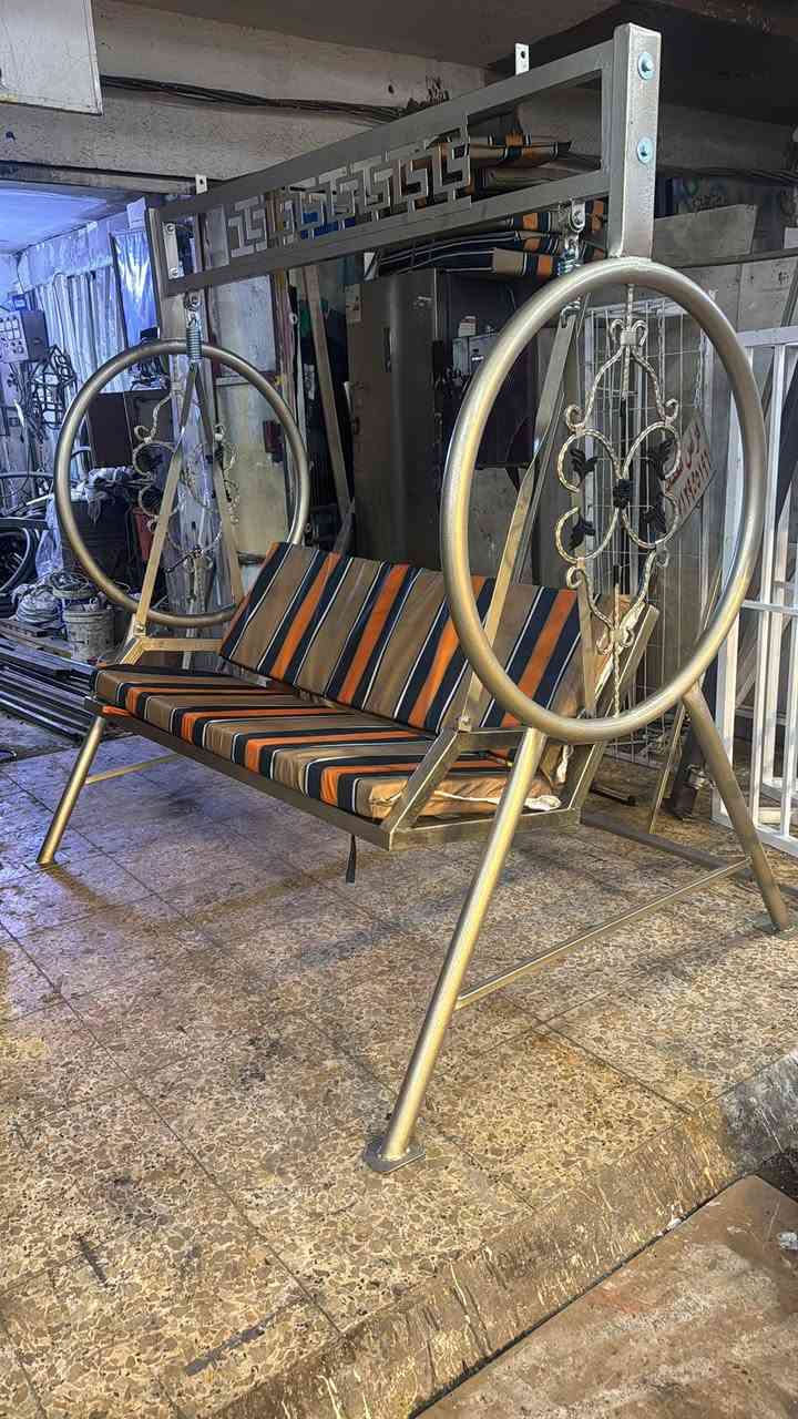 مرجوحة حجم صغير نفرين
مرجوحه حجم كبير 3 نفرات

قمرية وبدون قمريه حسب طلب الزبون 

‏مكاني بغداد جديدة 

للاستفسار خاص.                 .            0️⃣7️⃣7️⃣8️⃣3️⃣4️⃣8️⃣3️⃣3️⃣4️⃣8️⃣
