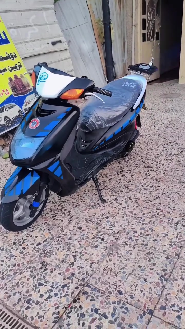 سلام،عليكم دراجه للبيع،سكنس نثيه ياباني 110حساس .الدراجه رياضي، كلجات رياضي،مكينه 58ونص، كهربائيات كامله الدراجه خير من الله رقمي ***********
