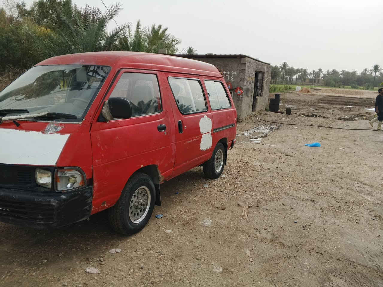 السلام عليكم للبيع  كيا فاره مديل 93رقم بصره الماني شرط تحويل تخم تاير وحداديه خير من الله مكينه وكير خير من الله دشبول جديد كهربأيات كله شغال لايت اشاير  السياره 
جاهزه استخدام شخصي  السعر 23وبيهه مجال شي قليل
للا ستفسار اكثر ***********
