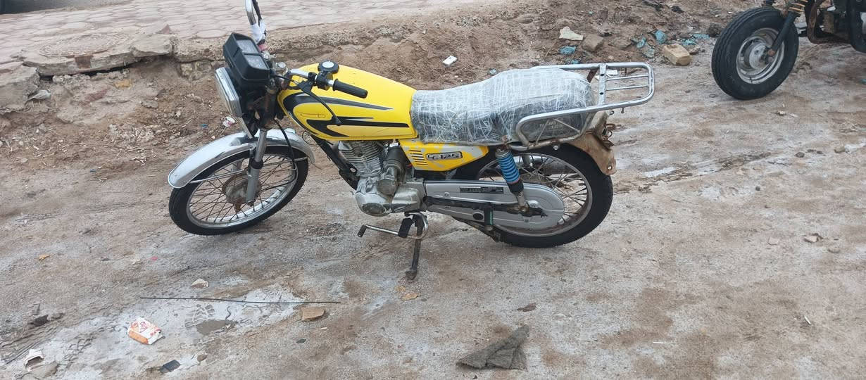 سلام عليكم دراجه البيع مديل 19دراجه دوات محرك مبدل بوشه وبستم دراجه جاهزه كله جديد اذا الكيت بيه نقص كروتك عليه سعر 375 وبيه مجال بصيد مكان ناصريه قضاء الفهود تقاطع سيد يوشع نتصال ع رقم 📱 ***********
