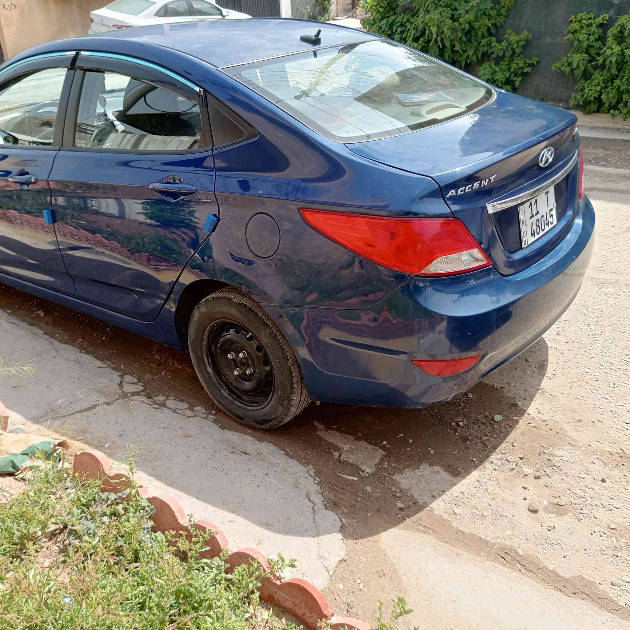 السلام عليكم اكسند موديل 16 أمريكي 
بيه أربع قطع بدون دواخل رقم بغداد دولي مكينه وكير تبريد تدفئه مكفولات العنوان بغداد حي الحسين السعر 78
‏‪***********‬‏
