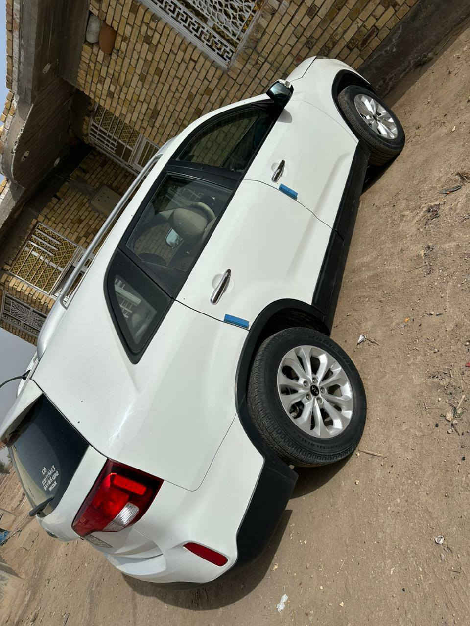 سياره سورينتو خليجي
٤ سلندر موديل ١٤
 ضرر جاملق امامي ما بدل
 عنوان ناصريه رفاعي 
ملاحضه مكلف بنشر
السعر وتفاصيل اكثر اتصال 
برقم .
***********
