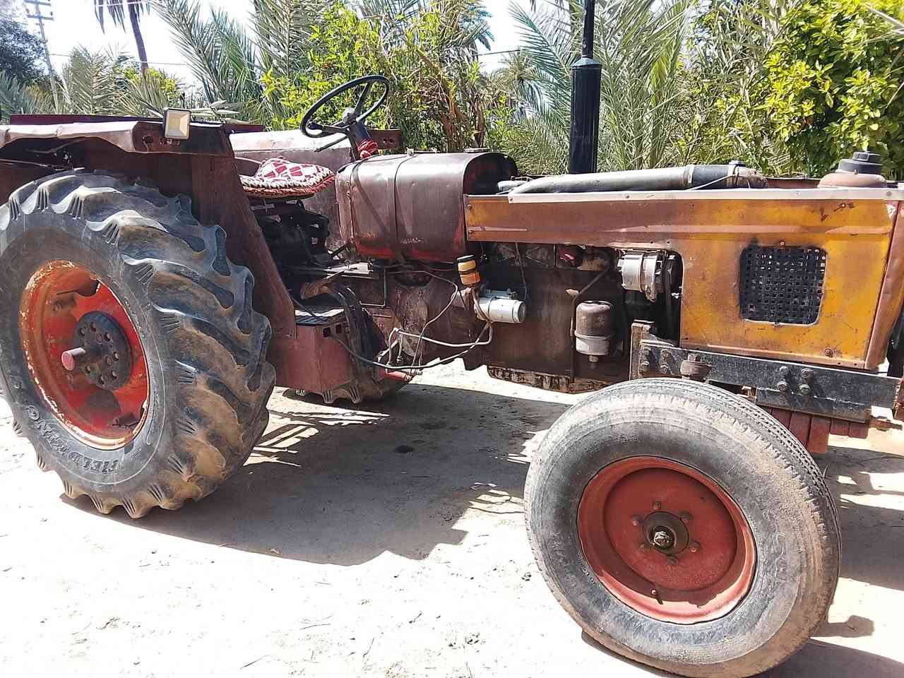 السلام عليكم
عنتر للبيع موديل 89 رقم بابل زراعي جديده 
تخم تاير جديد كربائيات جديد للشراي بي خير ويدلل الاستفسار ***********
