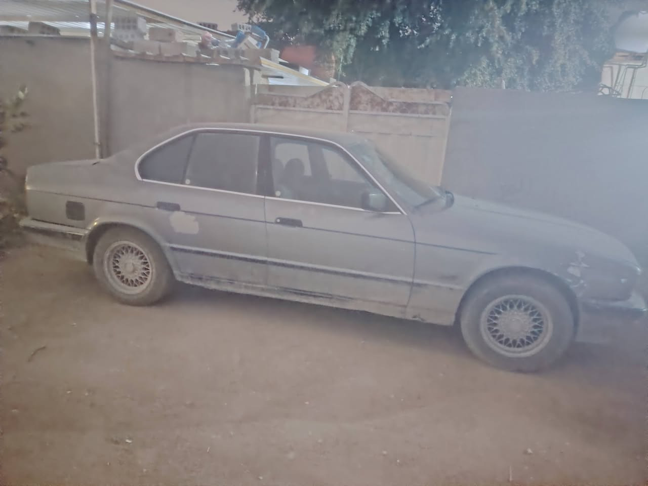 سلام عليكم بي ام ٥٣٥ مكينه وكير مكفولات محرك مفتوح تبريد ثلج رقم دولي بسمي انبار السعر ٤٥ وبيها مجال مكان كربلاء رقم الهاتف *********** واذا اكومراوس
