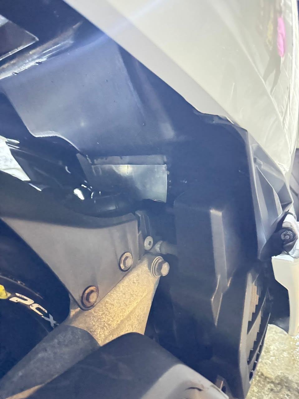 السلام عليكم دراجة pcx جيل الثالث بصمة حساس ازدحام حساس تدفئة بلستيرن كفالة عامة مكفولة من كلشي جيب اي فيتر بالك وتعال افحص ماشية 17 خير من الله ربع متصرف عليها  
عنواني الامين الثانية شارع النواب 
للاتصال ***********
