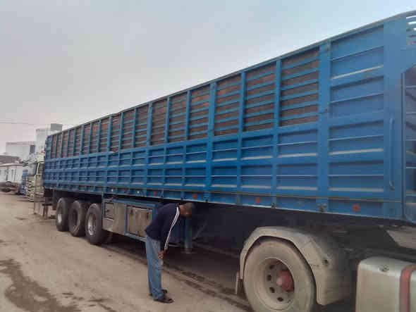 عربانه للبيع جاهزه الشغل سعر ١٢٥ مكفوله كفاله عامه من فطر أو شرك مكفوله طول ١٢ ونص سعر ١٢٥ العنوان بغداد سياحي معرض حجي لؤي دفاعي قرب بنزين خانه زلال طريق خانه بني سعد رقم الموبايل او*********** ***********او
