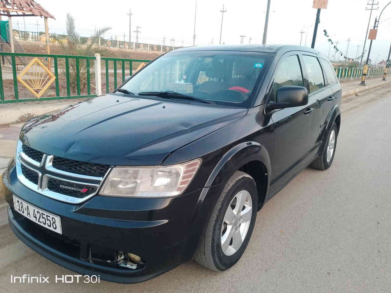 دوج جورني 2013
7راكب 3قطع تبريد 
محرك 2400 سلندر 4
ضربة الباب خلف سائق مع فتح البنيد 
سونار موجود رقم بابل 
سعر 107 بية مجال 
هذا رقمي ***********
