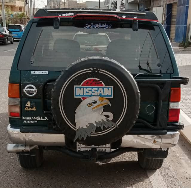 السلام عليكم نيسان باثفندر موديل 95 محرك بلادي كهربائيات كلها شغاله تدفئه شغاله كيجات كلها شغاله  تايرات جدد ظفيره جديده بس سياره طلع دخانه سوده السعر 32 وبيها مجال رقم الهاتف ***********
