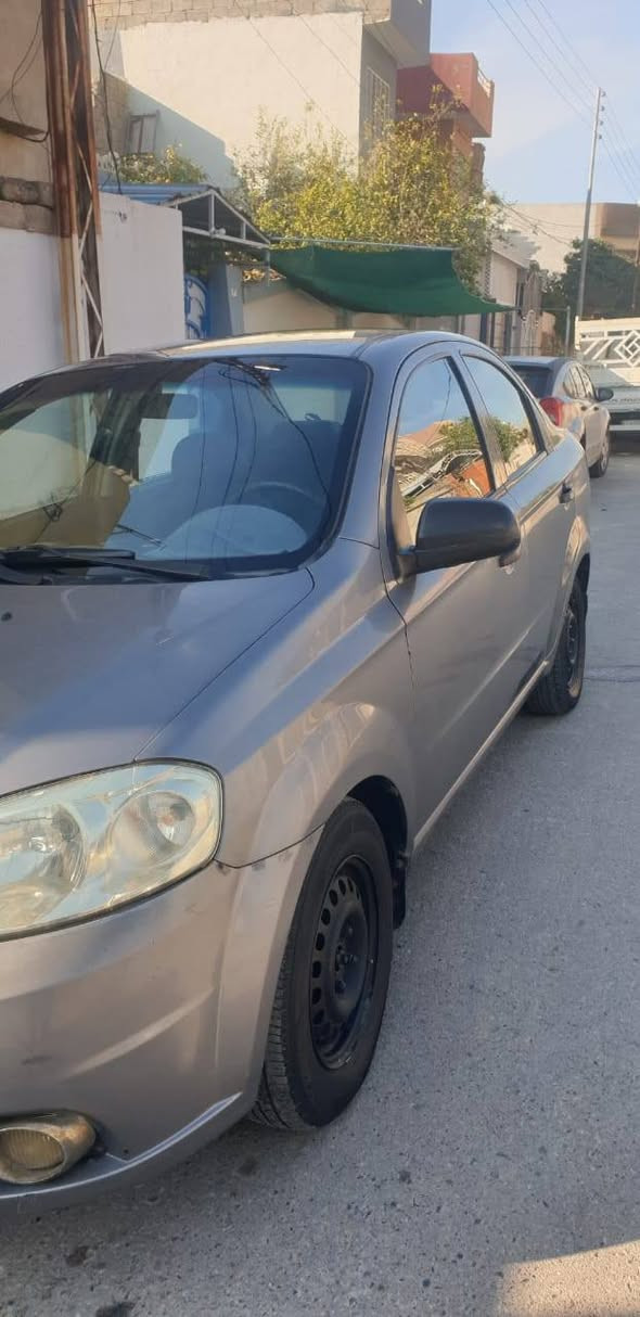 افيو موديل 2008 كير محرك شرط تبريد شغال بيها قطعتين صبخ جاملغ خلف وباب خلف بدون داخل كابون بيها 
مكان موصل سعر 60
***********
***********
