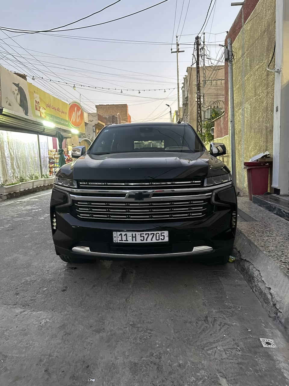 سلام عليكم تاهو موديل 2022 براميرا فول مواصفات للأخير ماشية 77km مكفولة بيها بارد بسيط بالجاملغ السعر 500 العنوان بغداد البنوك ***********
